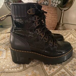 Black Women's Boots